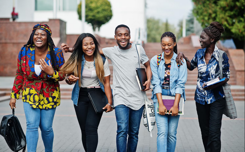 The Complete Guide to Collage Art: Techniques, Materials, and Inspiration